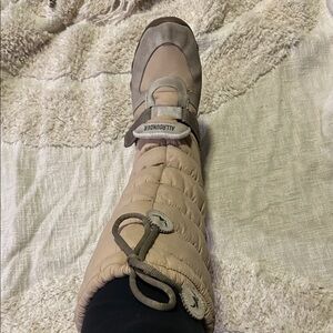 Allrounders Tan Quilted Winter Boots